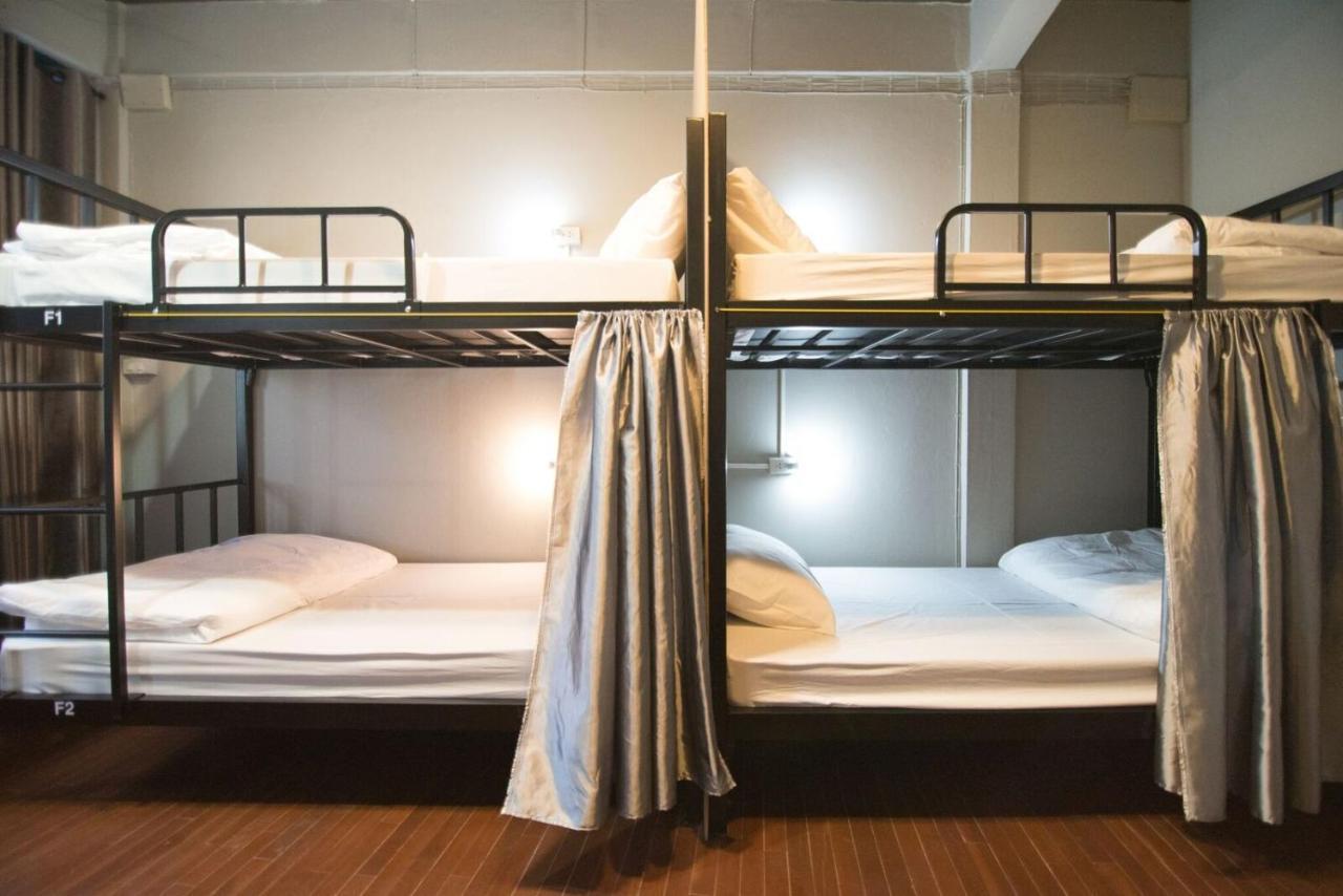 Tha Hostel Чиангмай Екстериор снимка