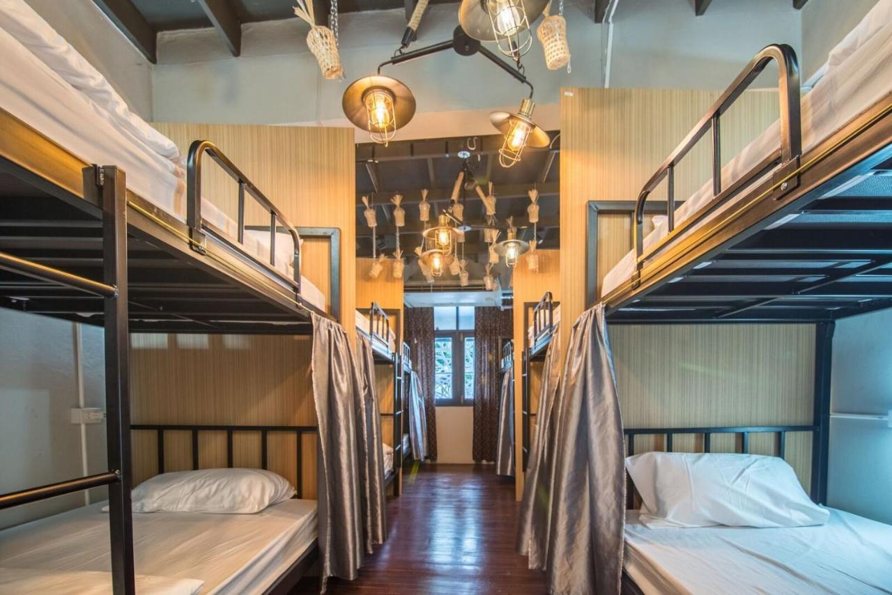 Tha Hostel Чиангмай Екстериор снимка